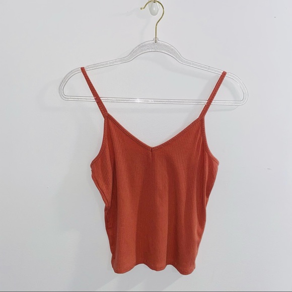 Urban Heritage Tops - 🌈 3/$25 Urban Heritage Coral Ribbed Tank Top